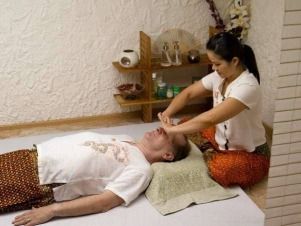 Kopf- & Schultermassage